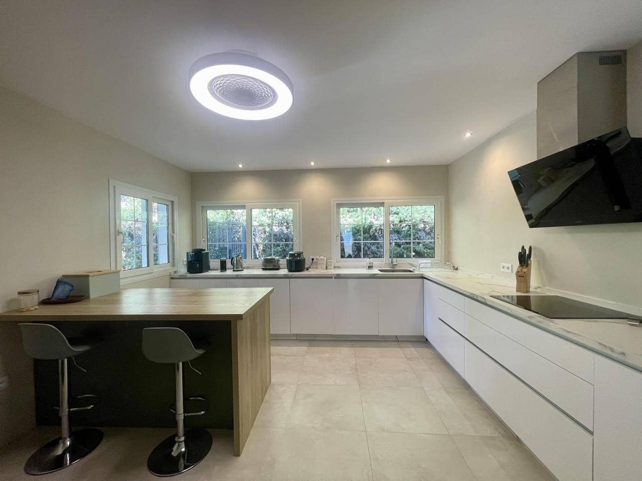 3 Zimmer Villa zu verkaufen in Sotogrande mit Pool Garage - 860.000 € (Ref: 9373955)