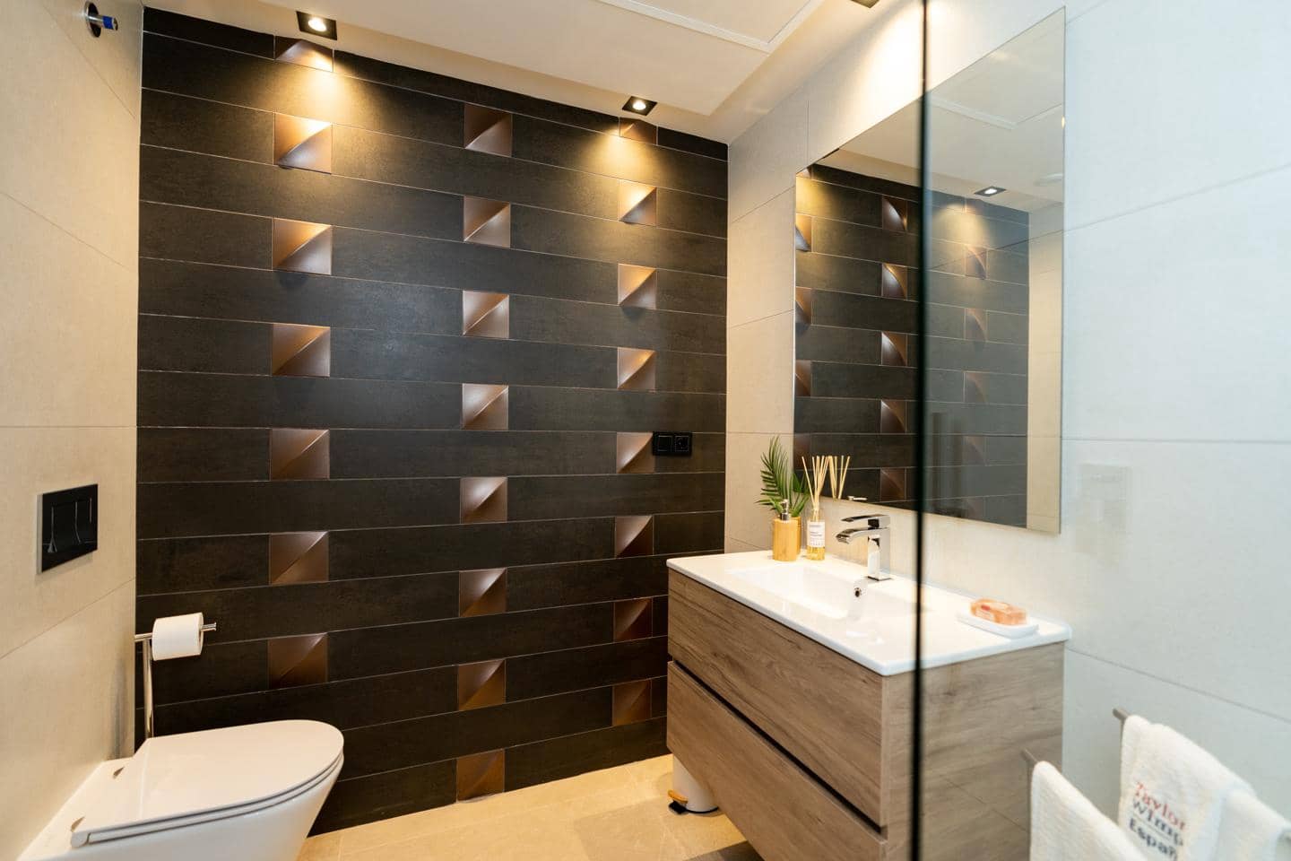 3 soveværelse Penthouse til salg i Marbella med swimmingpool garage - € 950.000 (Ref: 9384924)