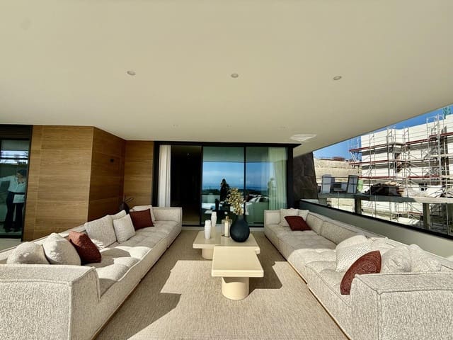 5 soveværelse Lejlighed til salg i La Concha - Resina Golf, Estepona med swimmingpool garage - € 1.679.000 (Ref: 9384926)