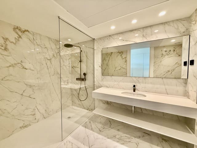 4 camera da letto Appartamento in vendita in La Concha - Resina Golf, Estepona con piscina garage - 1.712.000 € (Rif: 9384927)