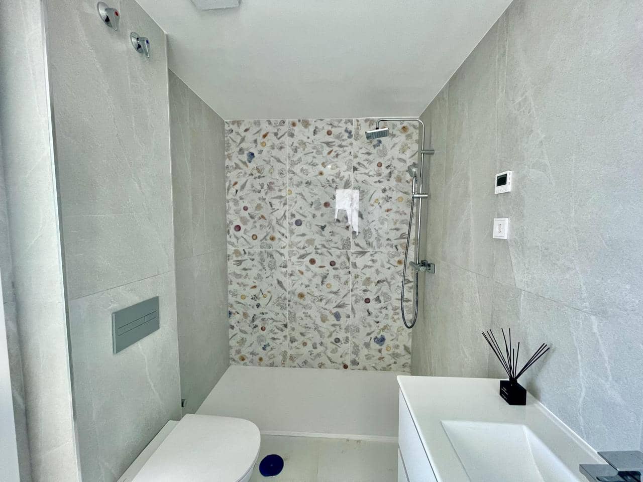 3 sovrum Takvåning till salu i Estepona med pool garage - 725 000 € (Ref: 9388706)