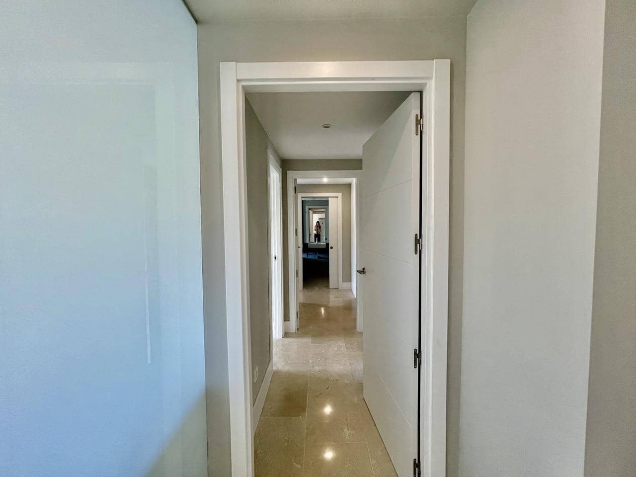 2 Zimmer Apartment zu verkaufen in New Golden Mile mit Pool Garage - 379.000 € (Ref: 9404642)