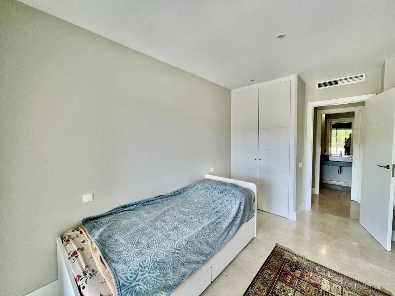 2 Zimmer Apartment zu verkaufen in New Golden Mile mit Pool Garage - 379.000 € (Ref: 9404642)