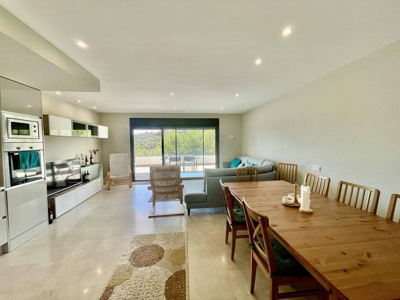 2 Zimmer Apartment zu verkaufen in New Golden Mile mit Pool Garage - 379.000 € (Ref: 9404642)