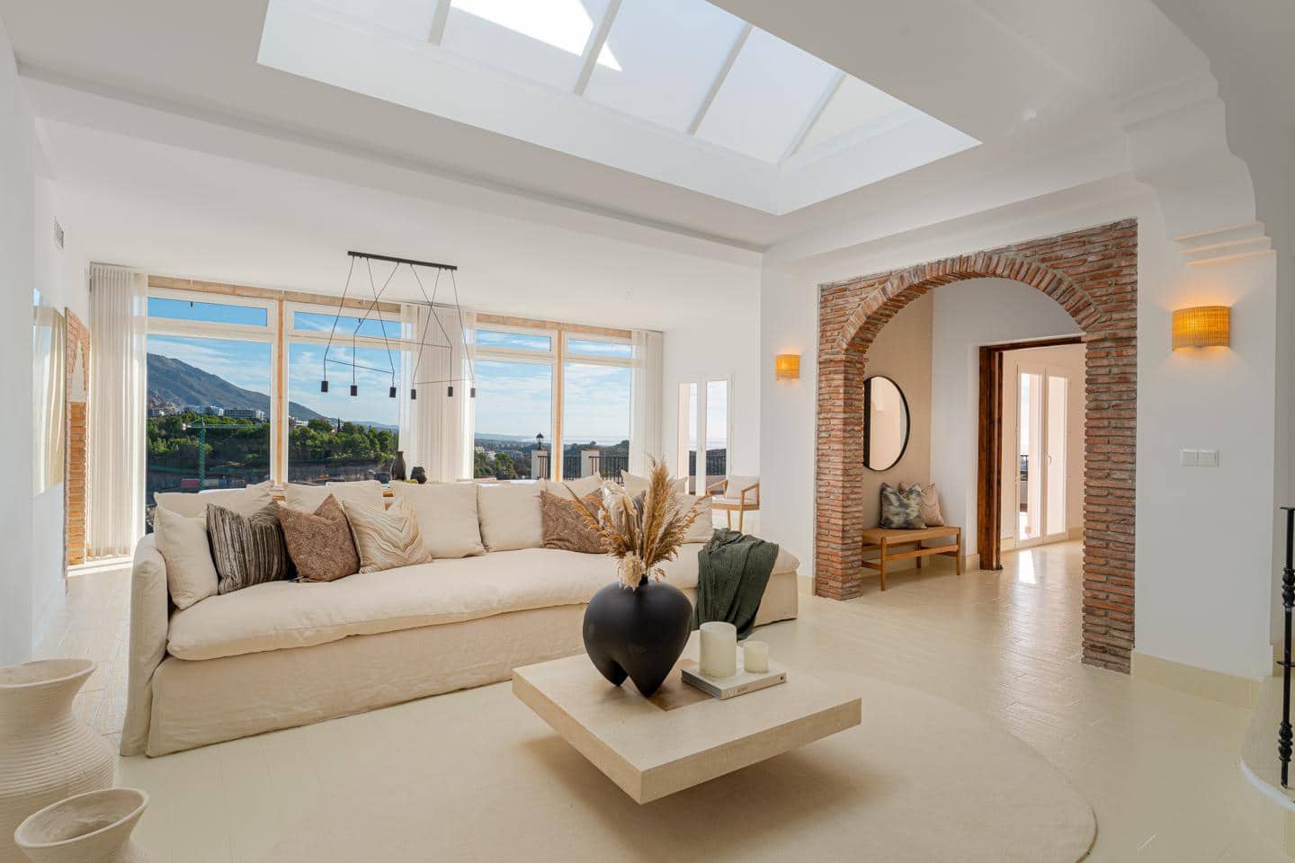 6 sovrum Villa till salu i Benahavis med pool garage - 3 295 000 € (Ref: 9408257)