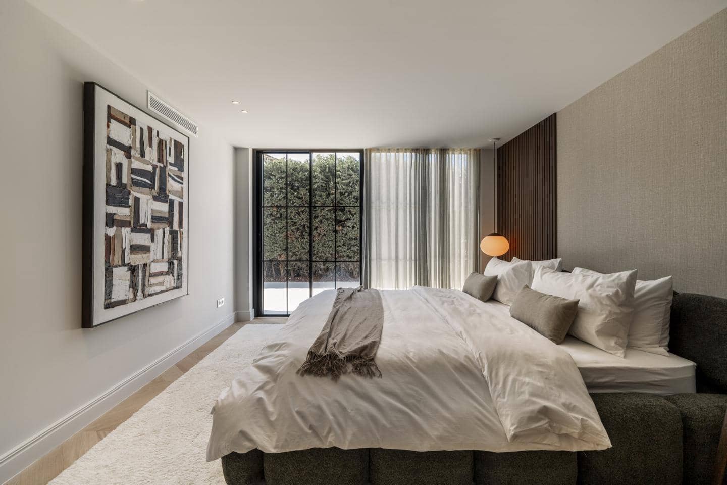 5 soverom Villa til salgs i Marbella med svømmebasseng - € 5 350 000 (Ref: 9409059)