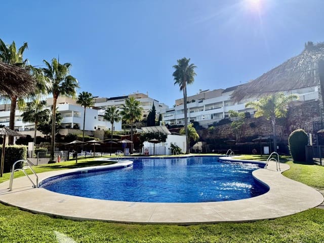 3 bedroom Apartment for sale in La Alcaidesa with pool garage - € 310,000 (Ref: 9415243)