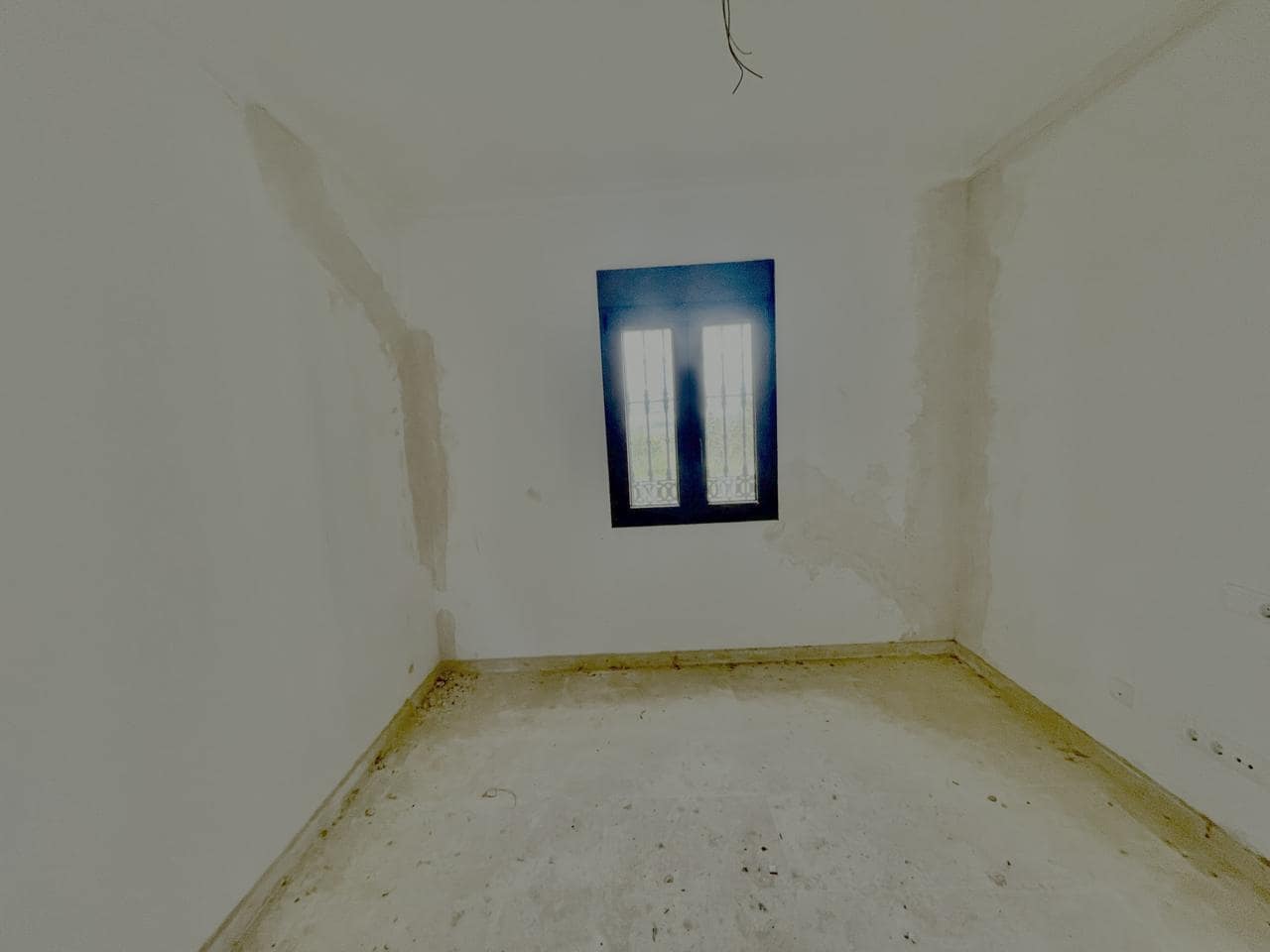 7 sovrum Finca/Hus på landet till salu i San Enrique de Guadiaro med pool garage - 875 000 € (Ref: 9426694)