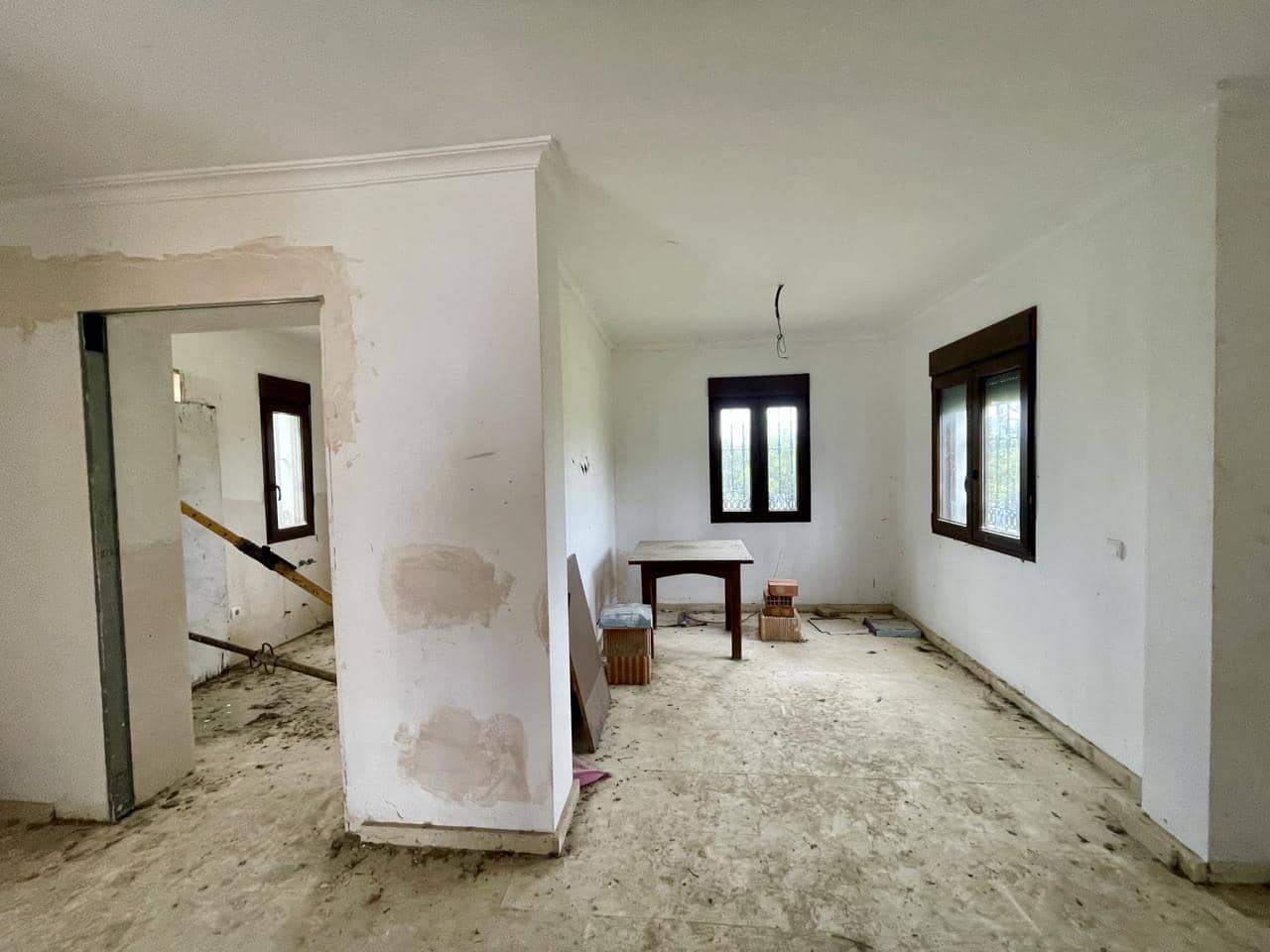 7 sovrum Finca/Hus på landet till salu i San Enrique de Guadiaro med pool garage - 875 000 € (Ref: 9426694)