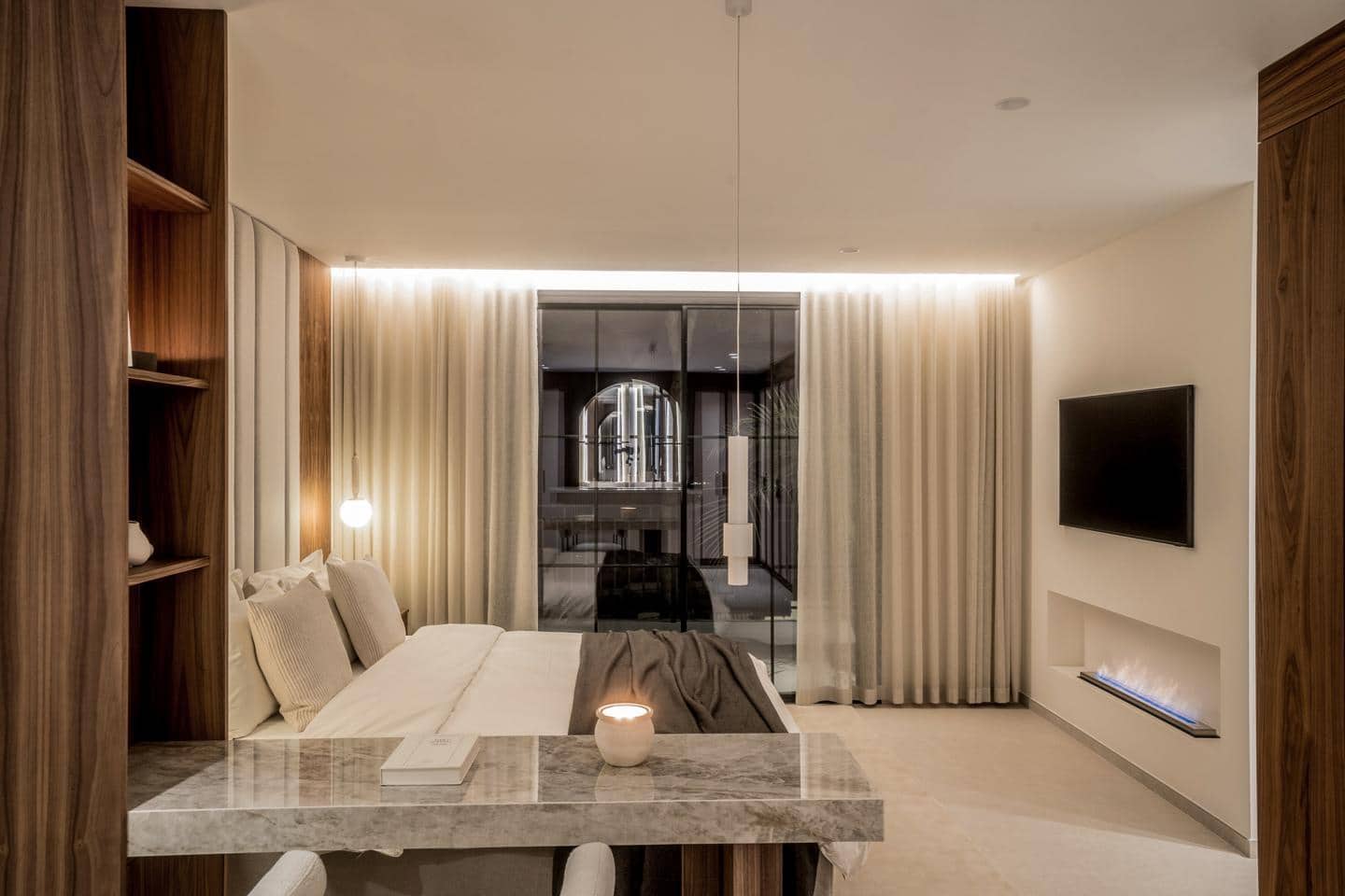 5 soveværelse Byhus til salg i Marbella med swimmingpool garage - € 2.595.000 (Ref: 9426748)