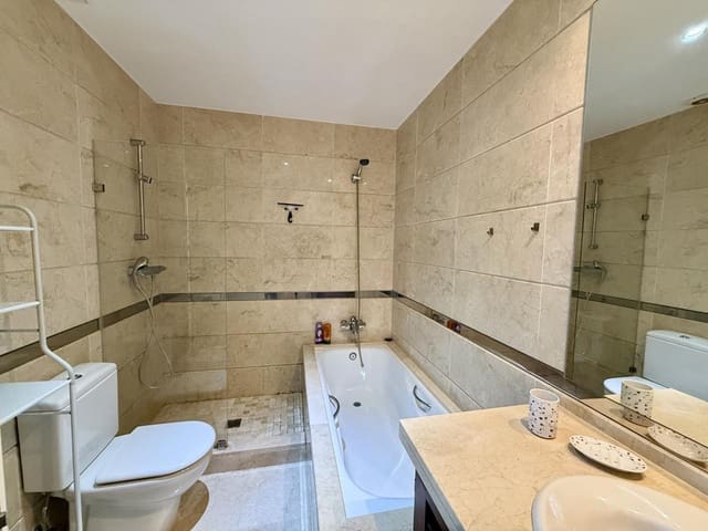 3 soverom Leilighet til salgs i Sotogrande Alto, San Roque med svømmebasseng garasje - € 450 000 (Ref: 9432795)