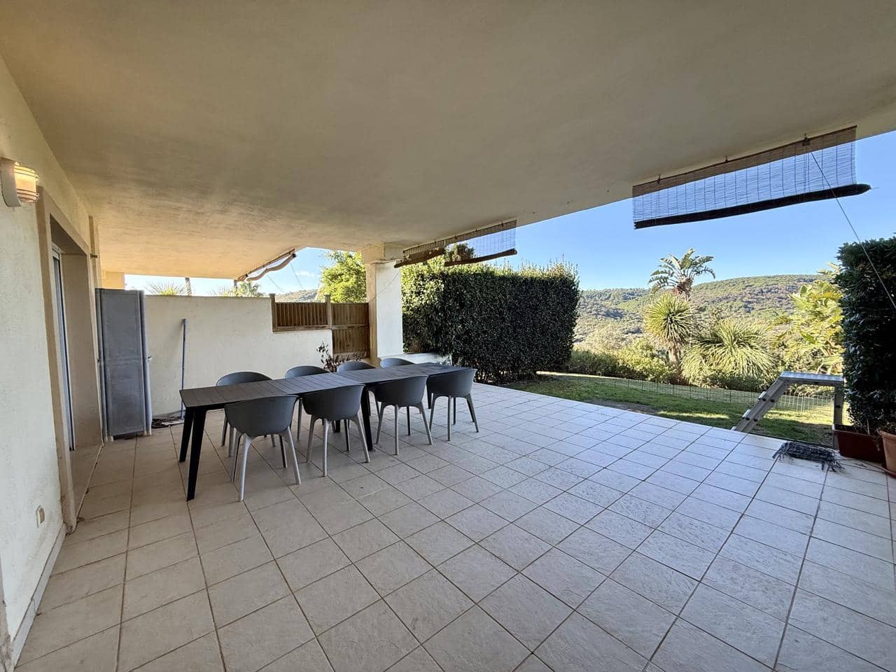 3 bedroom Apartment for sale in San Roque with pool garage - € 450,000 (Ref: 9432795)