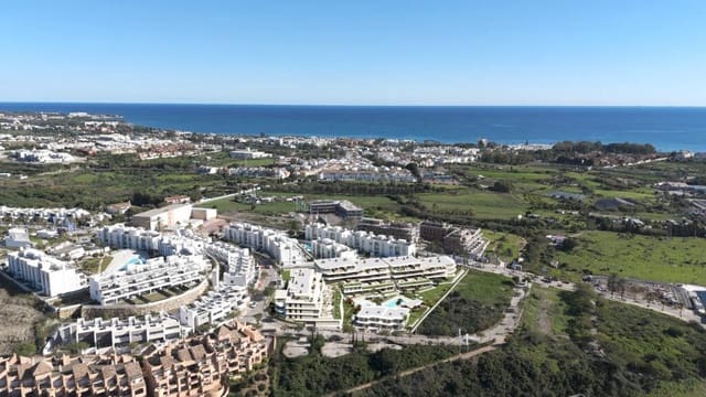 3 sypialnia Apartament na sprzedaż w Cancelada, Estepona z basenem garażem - 441 000 € (Ref: 9469912)