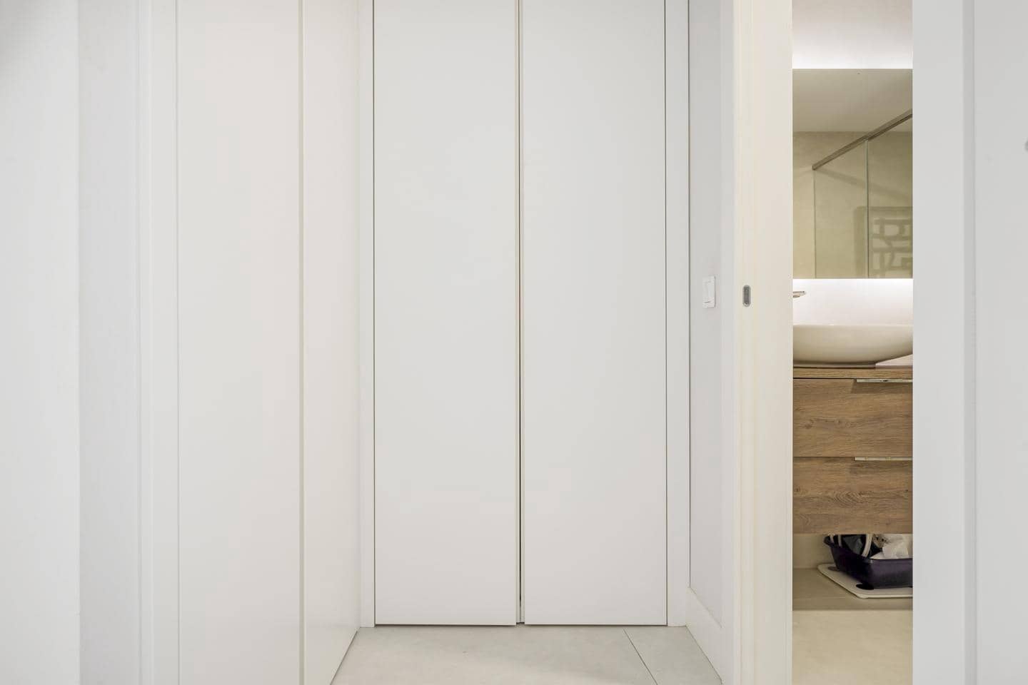 3 sypialnia Apartament na sprzedaż w New Golden Mile z basenem garażem - 1 145 000 € (Ref: 9471815)