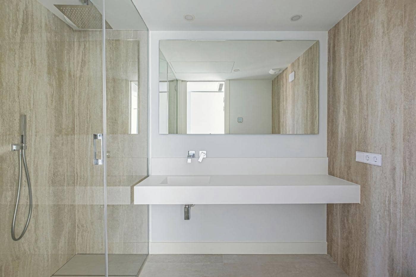 Chalet de 3 habitaciones en Benahavís en venta con piscina garaje - 1.490.000 € (Ref: 9483277)