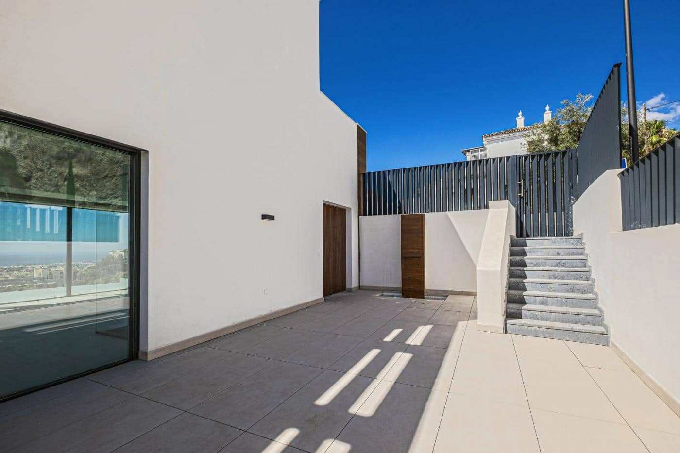 Chalet de 3 habitaciones en Benahavís en venta con piscina garaje - 1.490.000 € (Ref: 9483277)