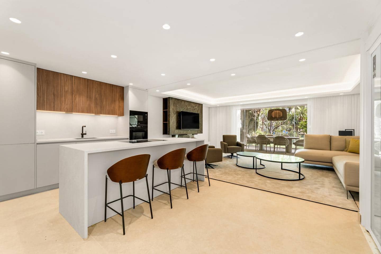 4 sypialnia Willa na sprzedaż w El Velerin z basenem garażem - 2 599 000 € (Ref: 9489784)