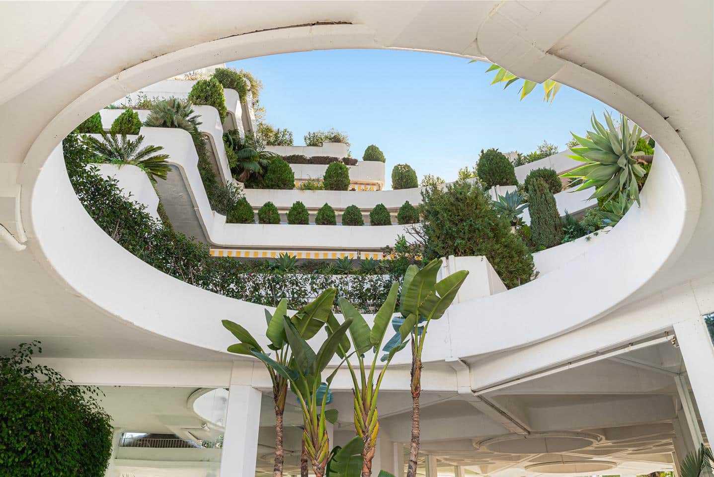 3 soveværelse Lejlighed til salg i Marbella med swimmingpool garage - € 1.350.000 (Ref: 9521071)