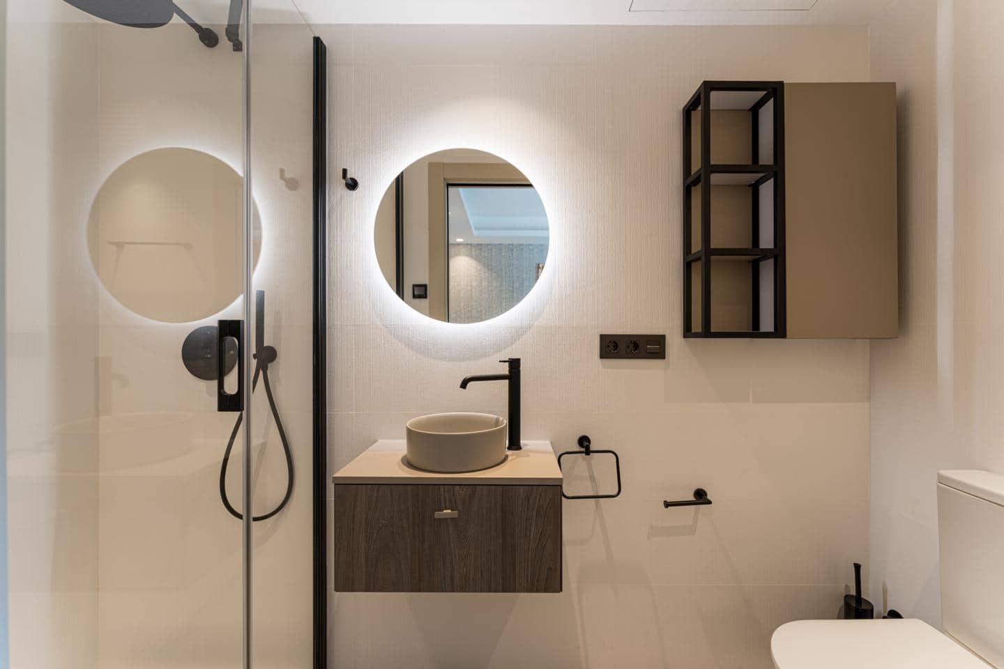 5 makuuhuone Huvila myytävänä paikassa Marbella mukana uima-altaan 
autotalli - 4 950 000 € (Ref: 9525751)