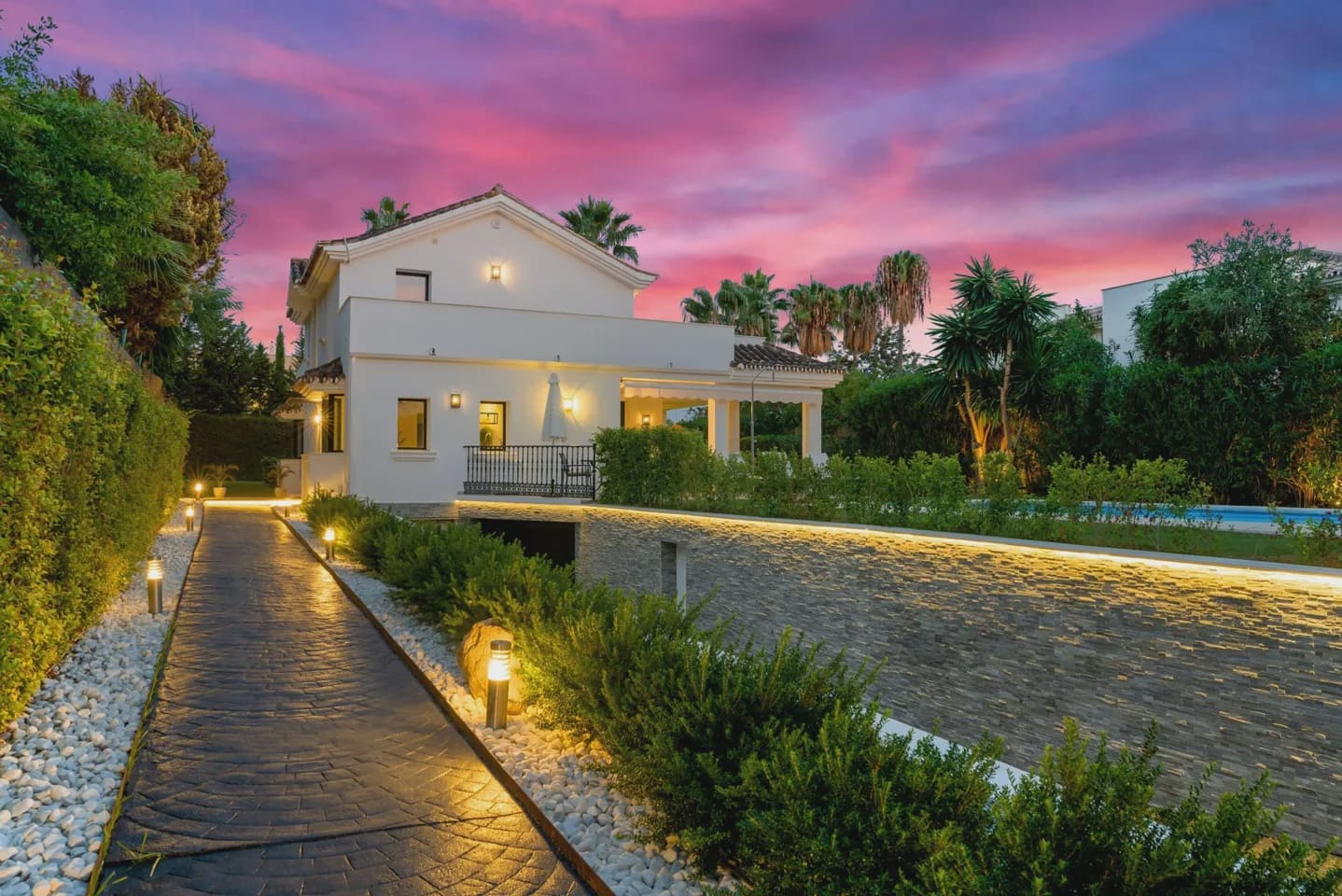 4 soveværelse Villa til salg i Marbella med swimmingpool garage - € 2.650.000 (Ref: 9536540)