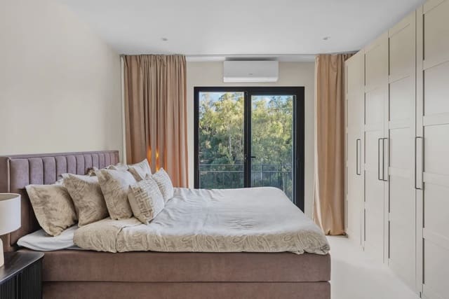 3 chambre Appartement à vendre à Artola, Marbella avec piscine garage - 599 000 € (Ref: 9536541)