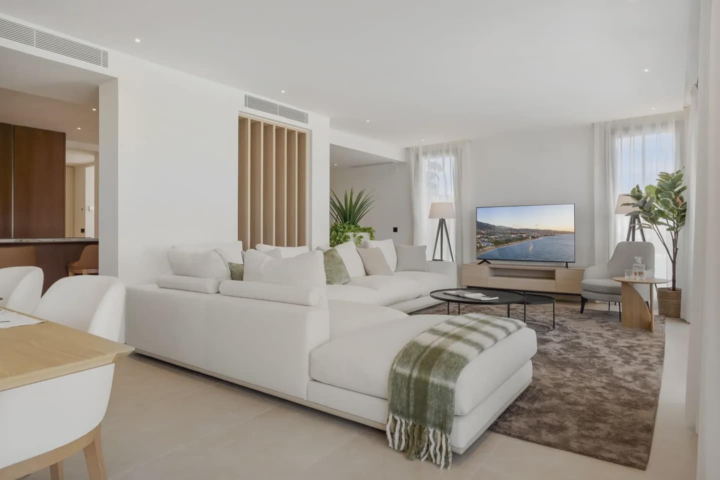 4 soveværelse Villa til salg i Marbella med swimmingpool garage - € 3.580.000 (Ref: 9536544)