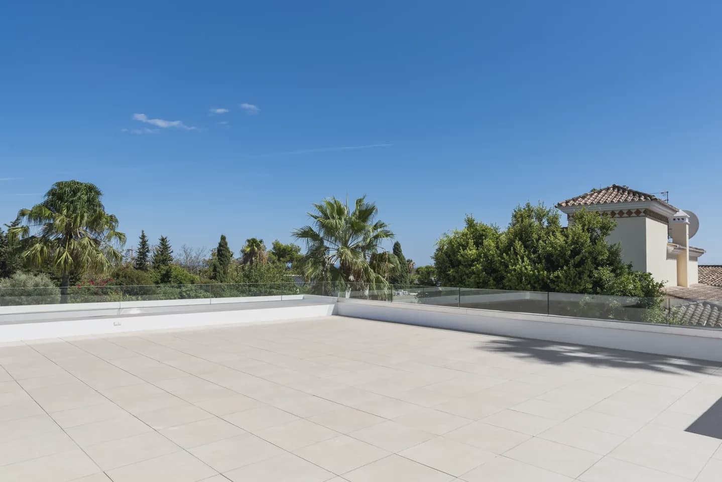 4 soveværelse Villa til salg i Marbella med swimmingpool garage - € 3.580.000 (Ref: 9536544)