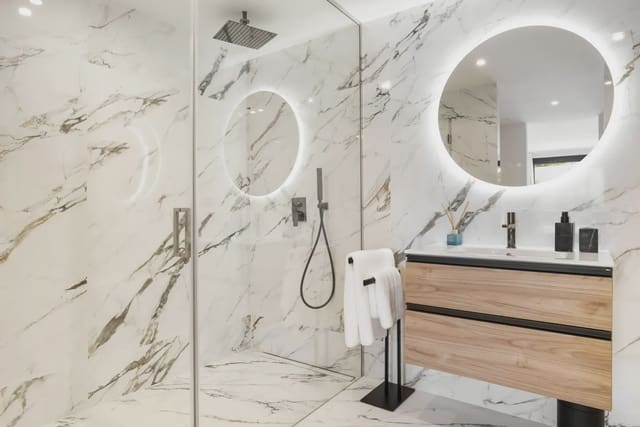 4 soveværelse Villa til salg i Guadalmina Alta, Marbella med swimmingpool garage - € 3.580.000 (Ref: 9536544)