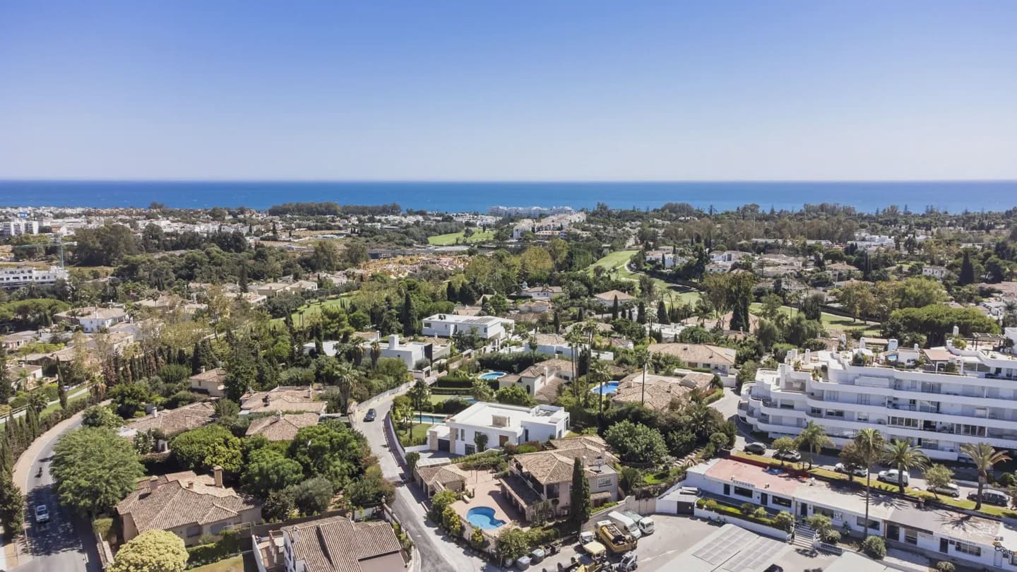 4 soveværelse Villa til salg i Marbella med swimmingpool garage - € 3.580.000 (Ref: 9536544)