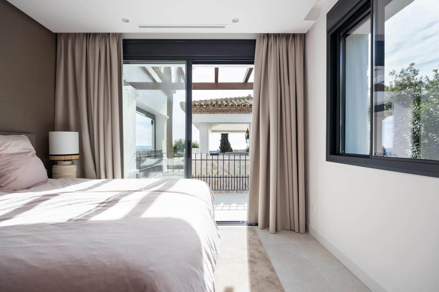 4 Zimmer Villa zu verkaufen in Benahavis mit Pool Garage - 6.795.000 € (Ref: 9547364)