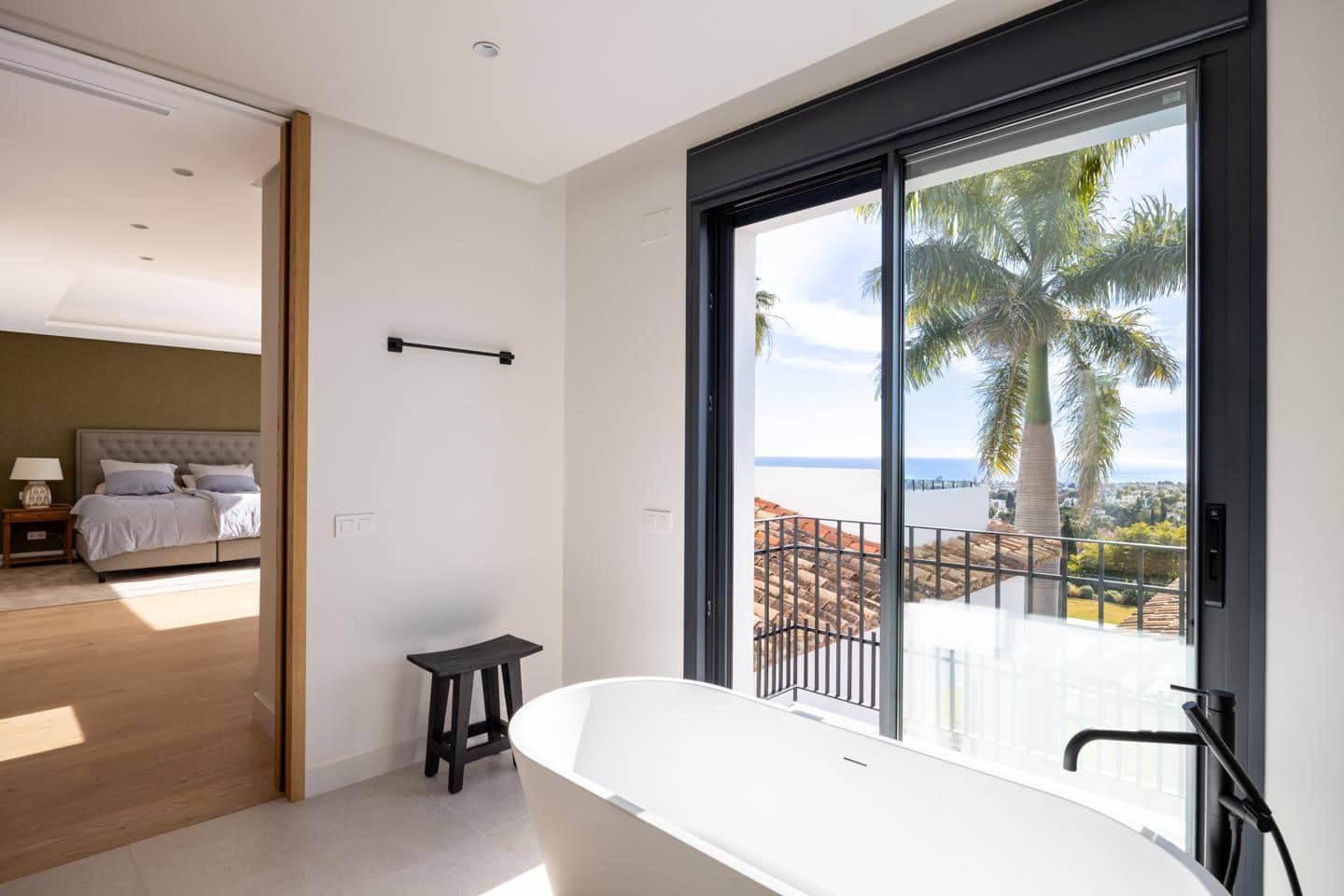 4 Zimmer Villa zu verkaufen in Benahavis mit Pool Garage - 6.795.000 € (Ref: 9547364)