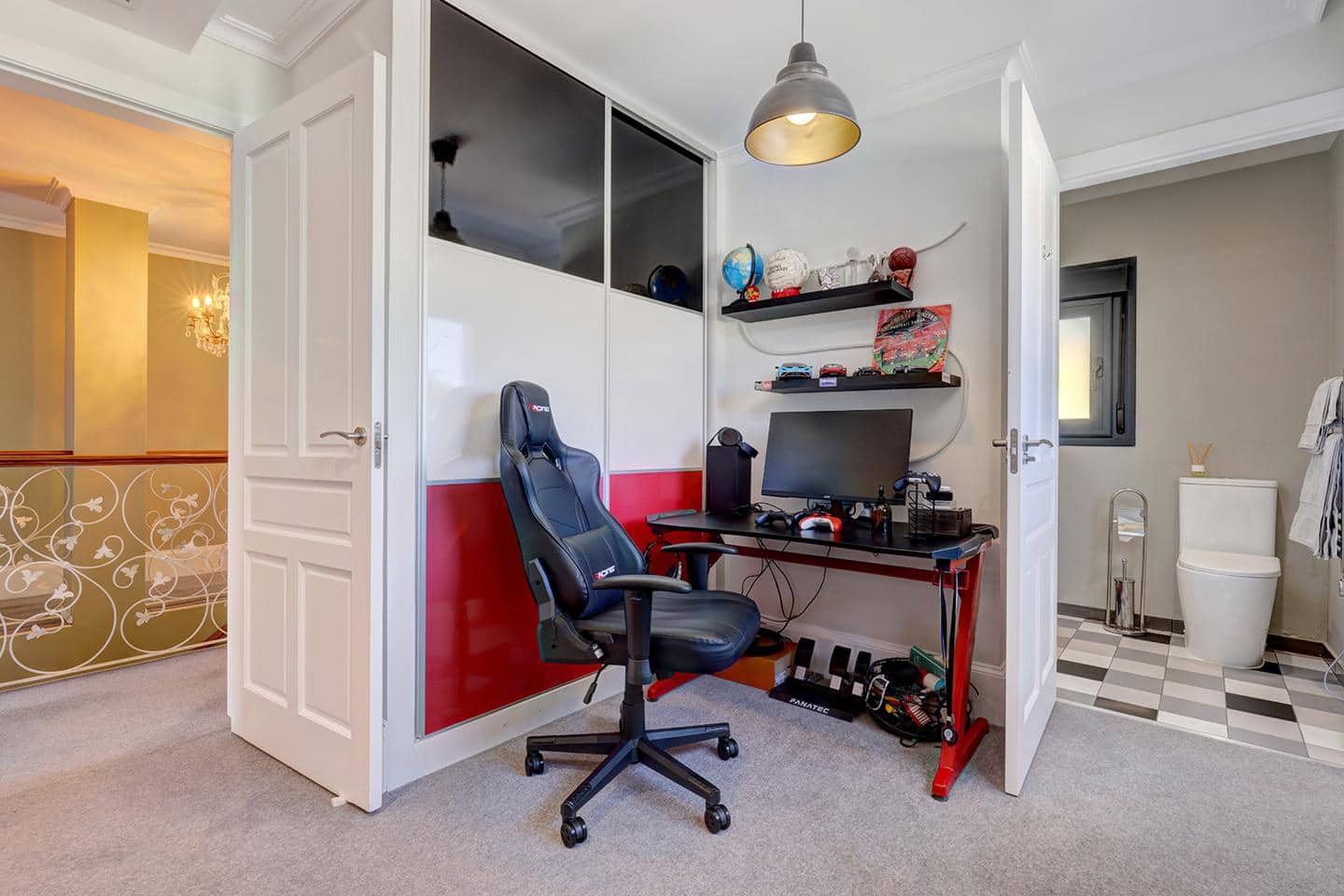 4 bedroom Villa for sale in Casares with pool garage - € 2,250,000 (Ref: 9643078)