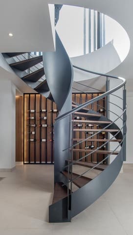 6 quarto Moradia para venda em Valle Romano Golf, Estepona com piscina garagem - 2 695 000 € (Ref: 9645964)