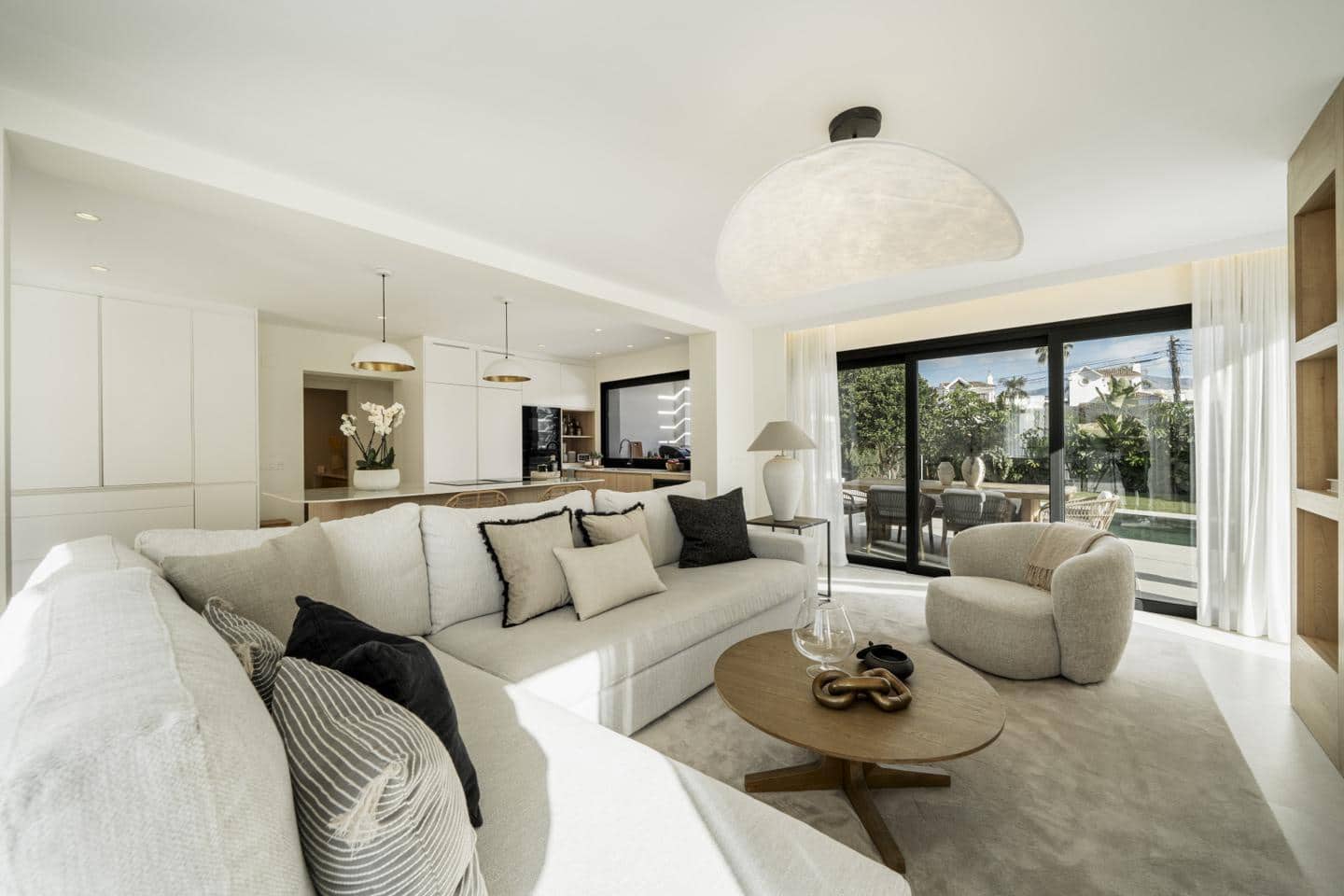 Chalet de 5 habitaciones en San Pedro de Alcantara en venta con piscina garaje - 2.500.000 € (Ref: 9672705)