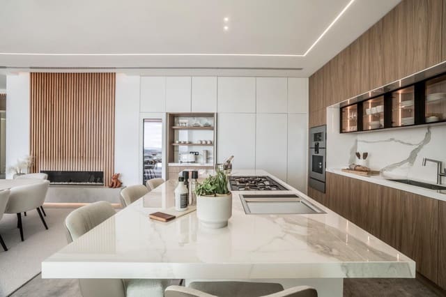 6 makuuhuone Huvila myytävänä paikassa Las Brisas, Marbella mukana uima-altaan 
autotalli - 10 995 000 € (Ref: 9673653)