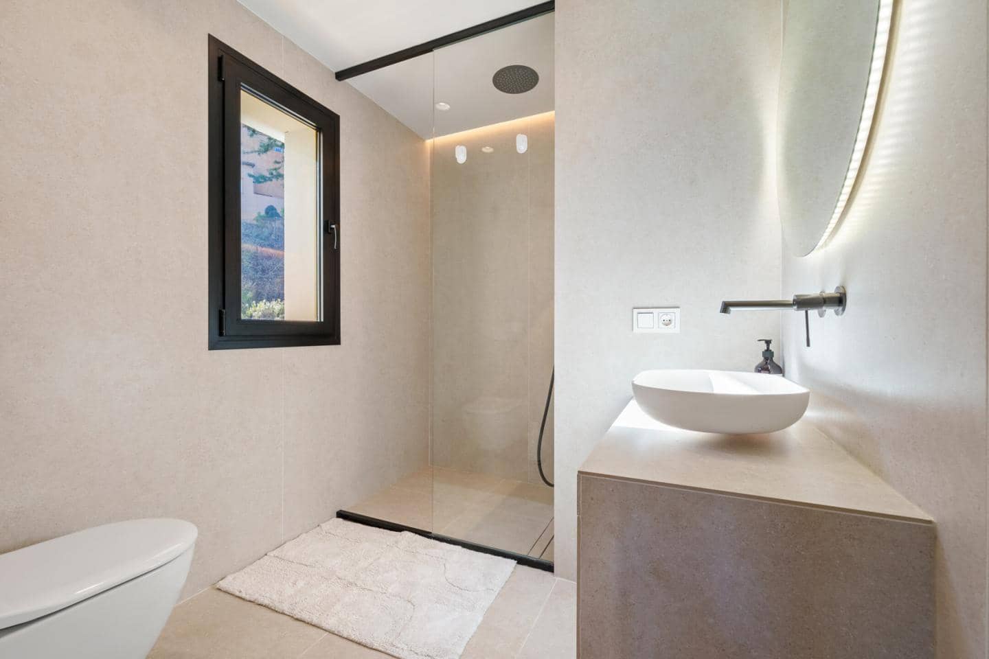 3 soverom Penthouse til salgs i Marbella med svømmebasseng garasje - € 2 750 000 (Ref: 9687331)