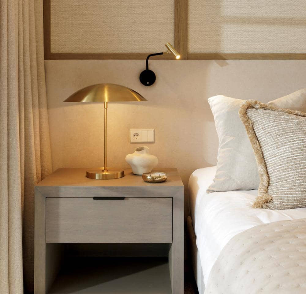 5 bedroom Villa for sale in Benahavis with pool garage - € 6,250,000 (Ref: 9687332)