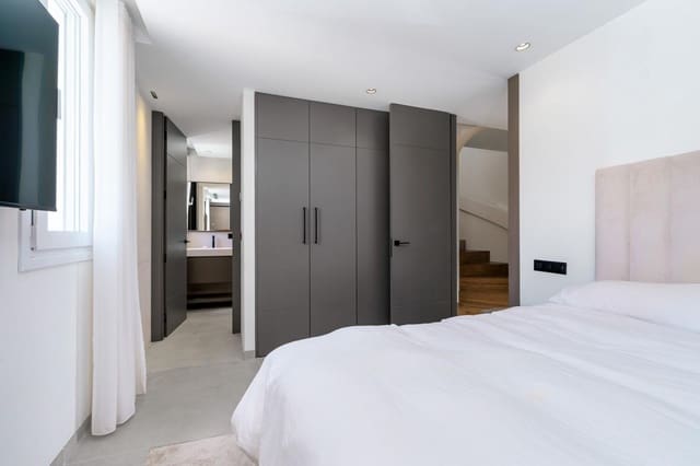 4 chambre Appartement à vendre à Artola, Marbella avec piscine garage - 1 495 000 € (Ref: 9696750)