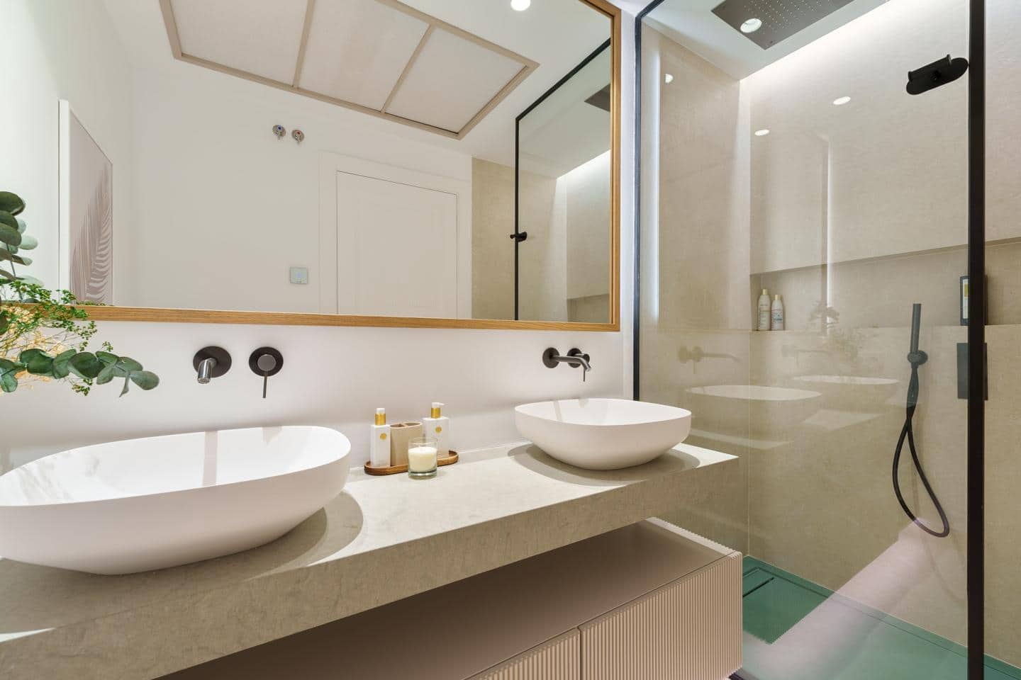 4 slaapkamer Villa te koop in Benahavis met zwembad garage - € 8.750.000 (Ref: 9696751)