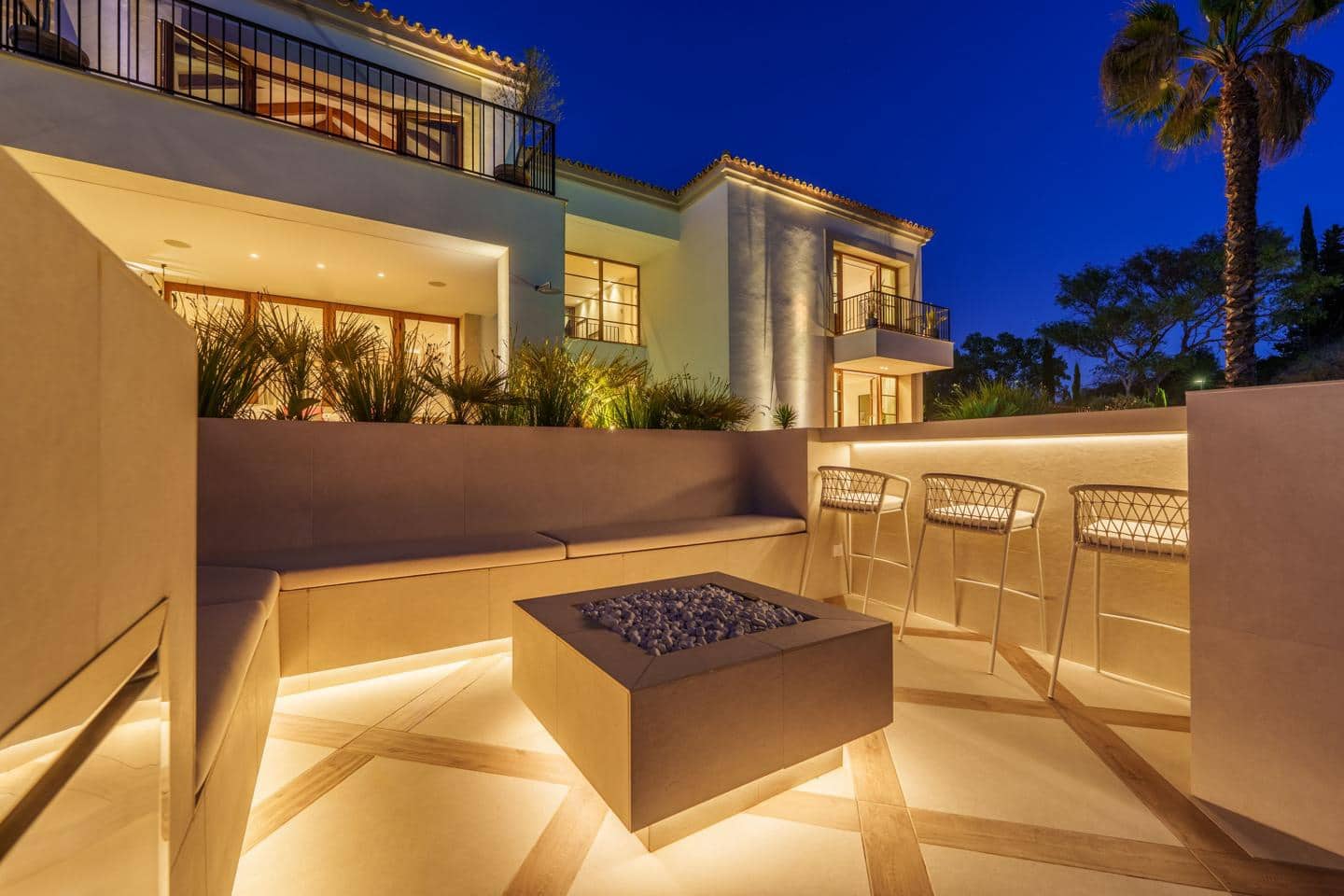 4 slaapkamer Villa te koop in Benahavis met zwembad garage - € 8.750.000 (Ref: 9696751)