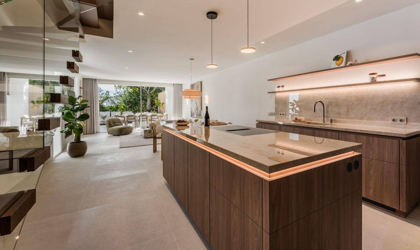 4 soverom Villa til salgs i Marbella med svømmebasseng garasje - € 2 595 000 (Ref: 9696877)