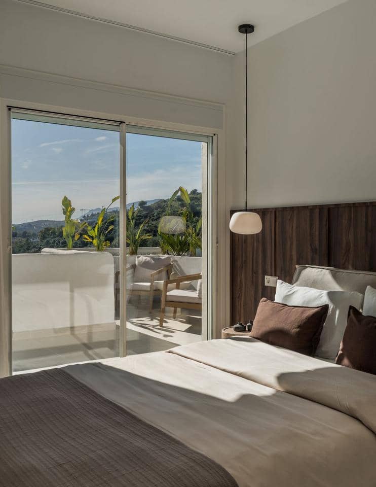 3 bedroom Penthouse for sale in Marbella with pool garage - € 1,695,000 (Ref: 9696879)