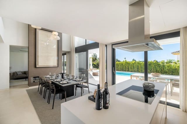 6 soverom Villa til salgs i Paraiso - Barronal, Estepona med svømmebasseng garasje - € 2 995 000 (Ref: 9696880)
