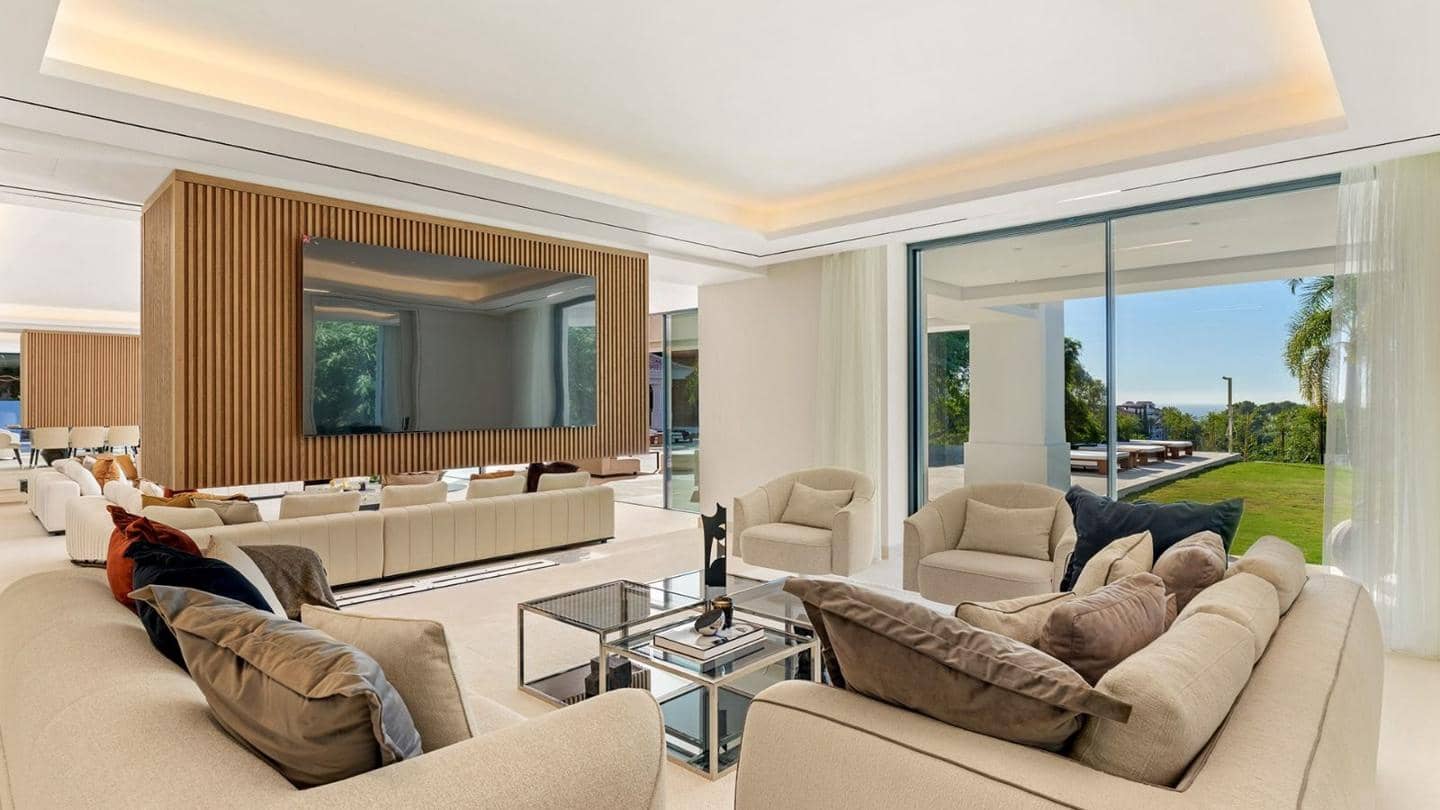 7 soverom Villa til salgs i Benahavis med svømmebasseng garasje - € 13 500 000 (Ref: 9697762)