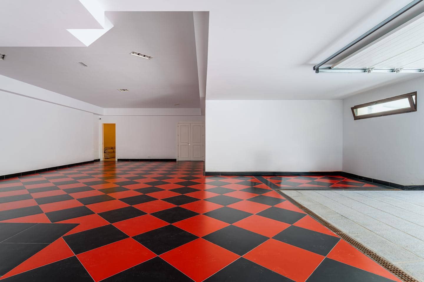 8 soveværelse Villa til salg i Marbella med swimmingpool garage - € 11.950.000 (Ref: 9706113)