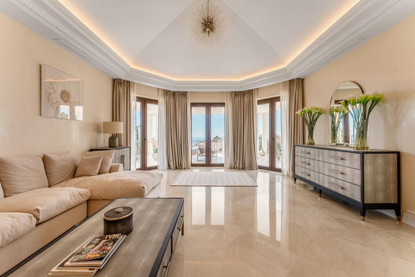 8 soveværelse Villa til salg i Marbella med swimmingpool garage - € 11.950.000 (Ref: 9706113)