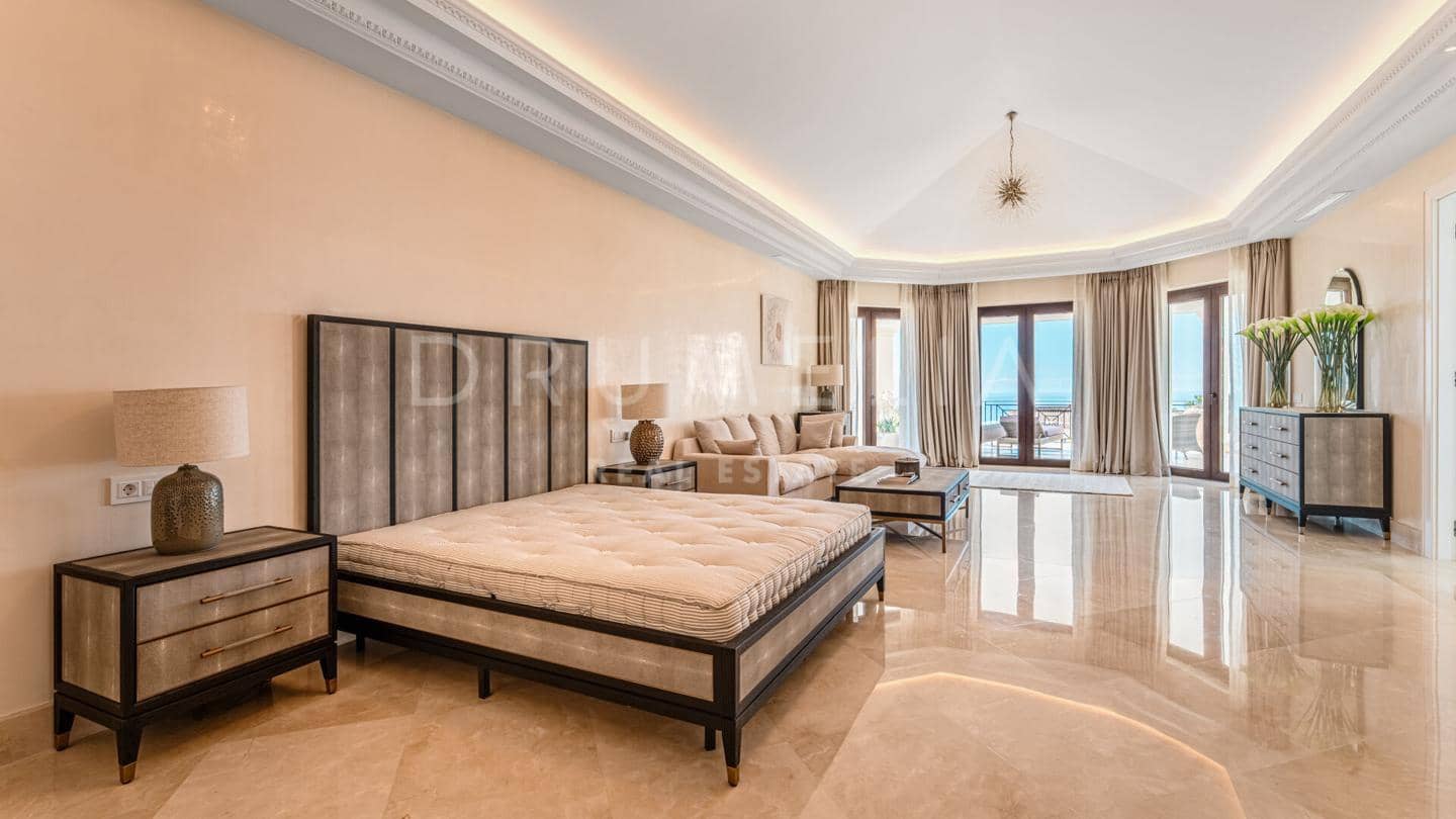 8 soveværelse Villa til salg i Marbella med swimmingpool garage - € 11.950.000 (Ref: 9706113)