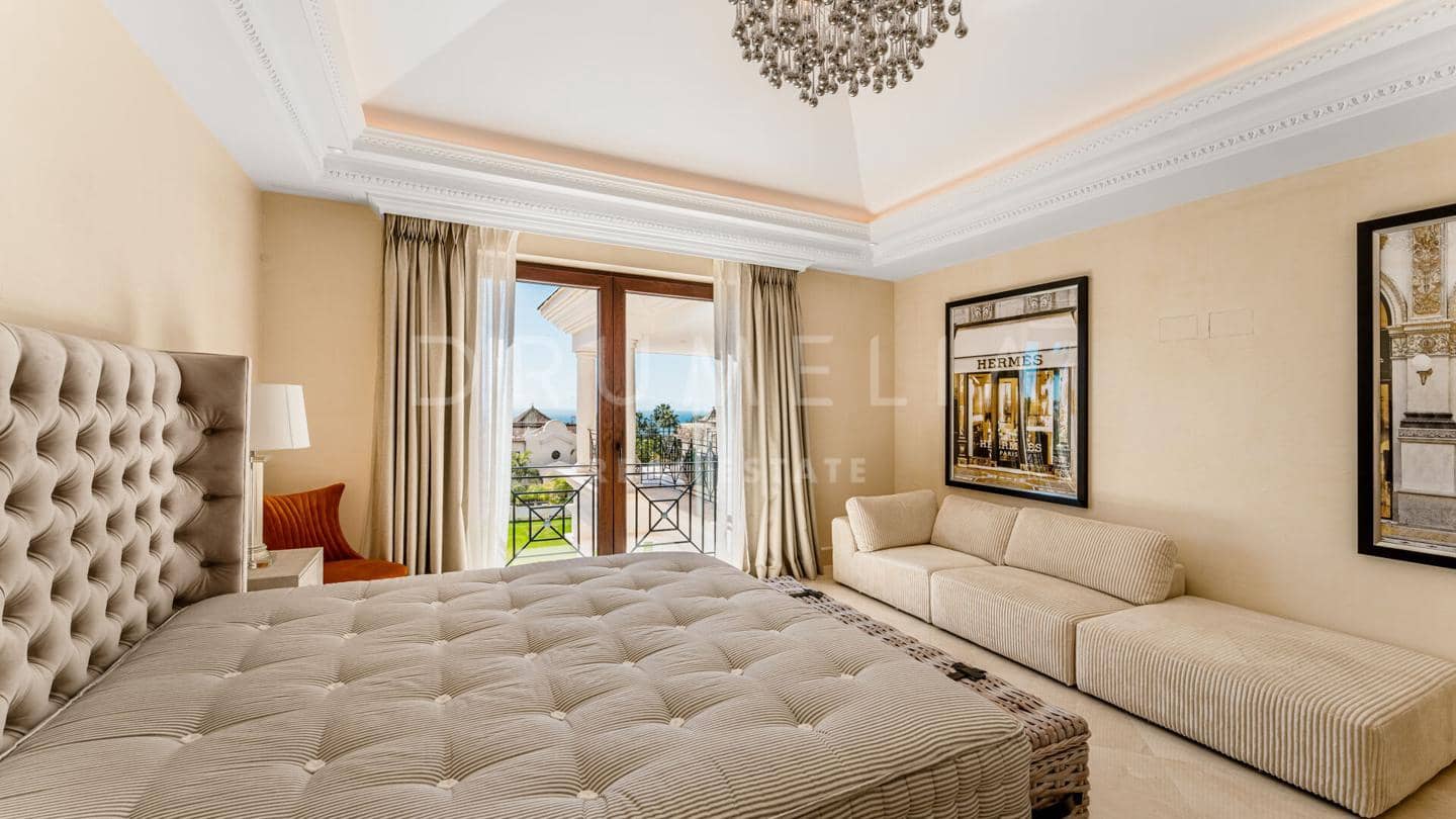 8 soveværelse Villa til salg i Marbella med swimmingpool garage - € 11.950.000 (Ref: 9706113)