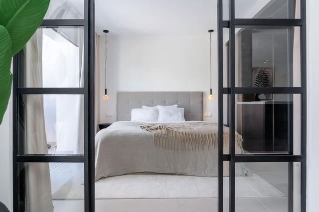 3 chambre Penthouse à vendre à La Quinta, Benahavís avec piscine garage - 1 195 000 € (Ref: 9706126)