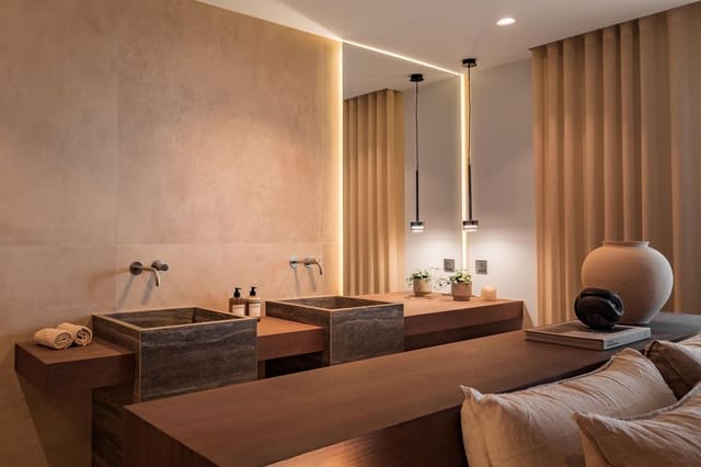 3 makuuhuone Omakotitalo myytävänä paikassa Aloha Golf, Marbella mukana uima-altaan 
autotalli - 1 550 000 € (Ref: 9720569)